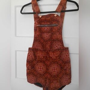 Medallion Pattern Overalls - Shorts - XS (brand Liberated Hearts)♥️